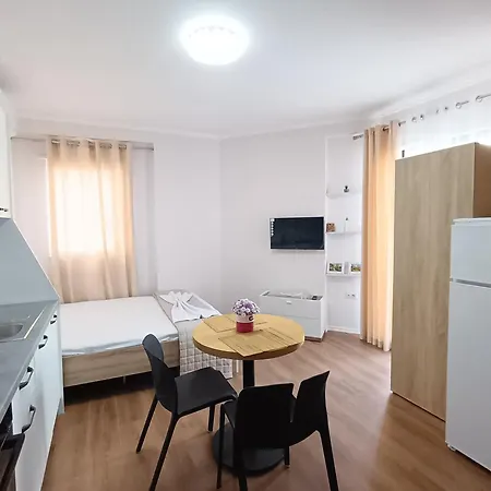 Auras Sweet Apartament *